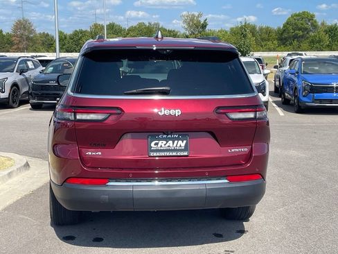 Used 2025 Jeep Grand Cherokee L Limited w/ Luxury Tech Group II AWD/4WD image 6