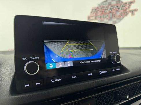 Used 2023 Honda Civic Sport image 18
