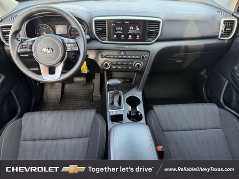 Used 2020 Kia Sportage LX FWD image 11