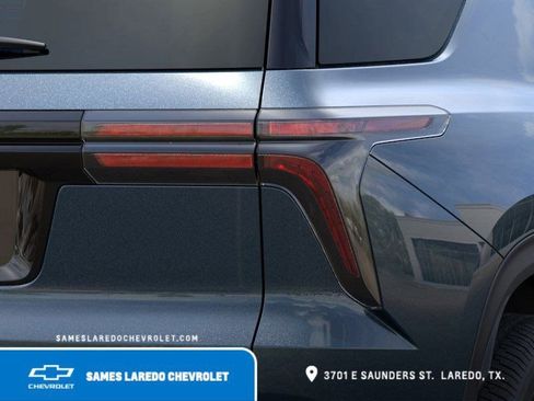 New 2026 Chevrolet Traverse LT w/ Midnight/Sport Edition FWD image 11