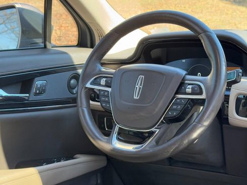 Used 2021 Lincoln Nautilus Reserve w/ Cargo Utility Package image 12