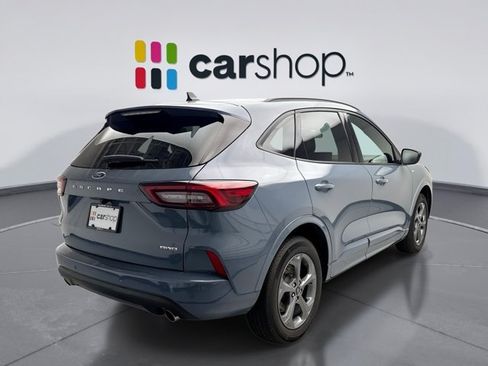 Used 2024 Ford Escape ST-Line w/ Tech Pack #1 AWD/4WD image 5