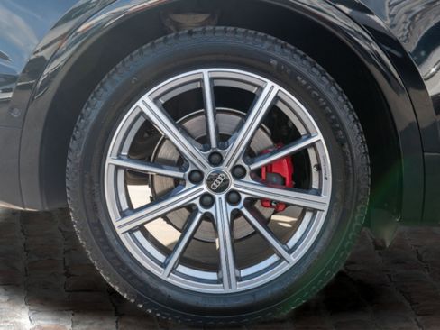 Used 2022 Audi SQ5 Prestige image 38