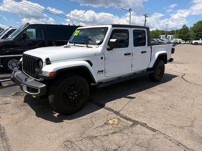 Used 2022 Jeep Gladiator Sport
