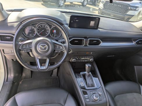 Used 2021 MAZDA CX-5 Touring image 12
