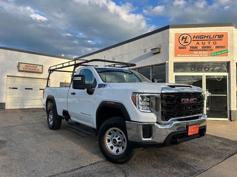 Used 2021 GMC Sierra 3500 4x4 Regular Cab w/ Convenience Package image 2