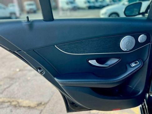 Used 2021 Mercedes-Benz C 300 4MATIC Sedan image 15