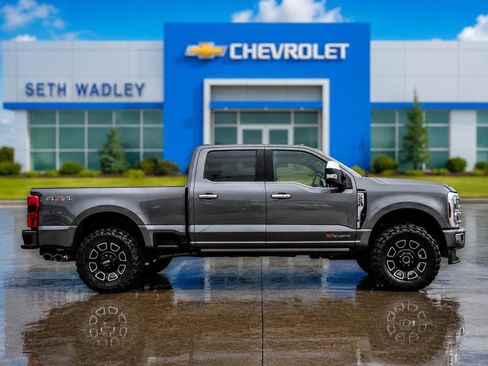 Used 2024 Ford F250 Platinum AWD/4WD image 8