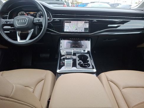 Used 2022 Audi Q7 Premium Plus w/ Premium Plus Package image 15