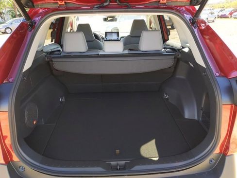 Used 2021 Toyota RAV4 Limited image 13