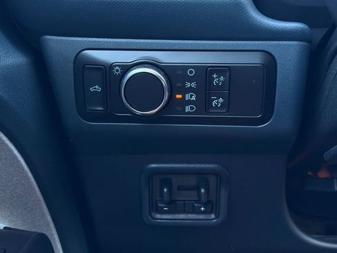 Used 2025 Ford Maverick XLT w/ XLT Luxury Package image 27