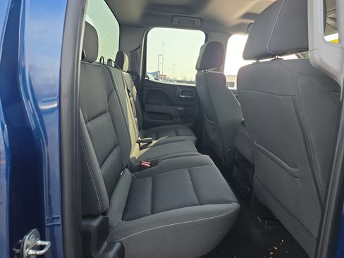 Used 2017 GMC Sierra 1500 SLE w/ SLE Value Package image 10