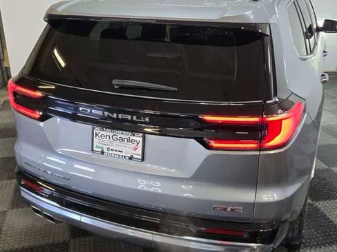 Used 2024 GMC Acadia Denali w/ Super Cruise Package image 12