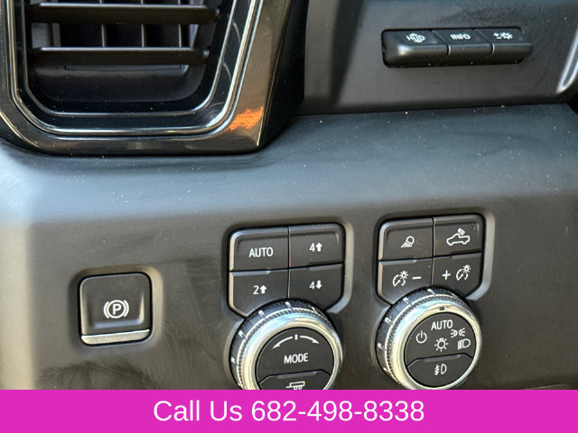 Used 2024 GMC Sierra 1500 AT4 w/ Technology Package AWD/4WD image 22