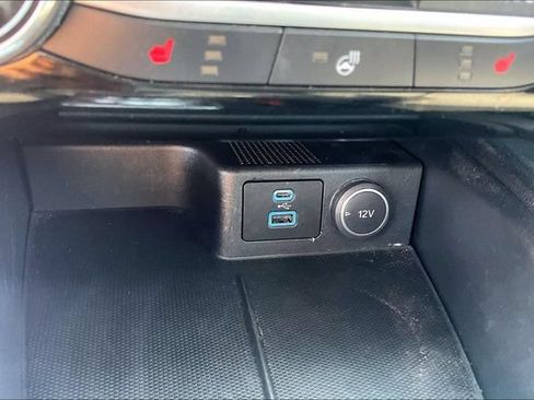 Used 2021 Ford Escape SE w/ Cold Weather Package AWD/4WD image 15
