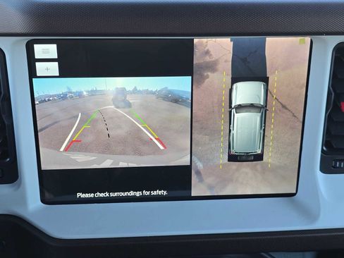 Used 2023 Ford Bronco Heritage Edition image 32