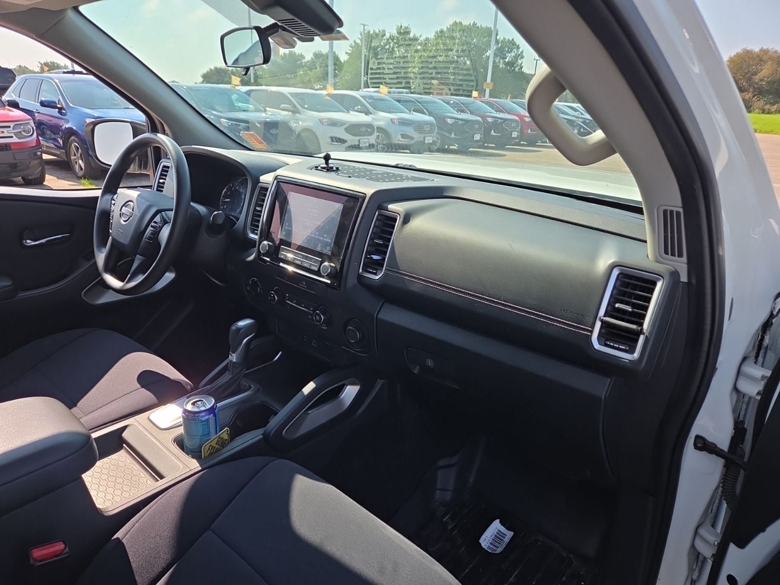 Used 2022 Nissan Frontier SV AWD/4WD image 12