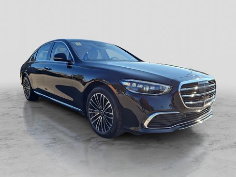 Certified 2023 Mercedes-Benz S 500 4MATIC image 4