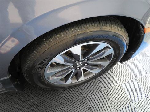 Used 2024 Honda Odyssey EX-L image 9
