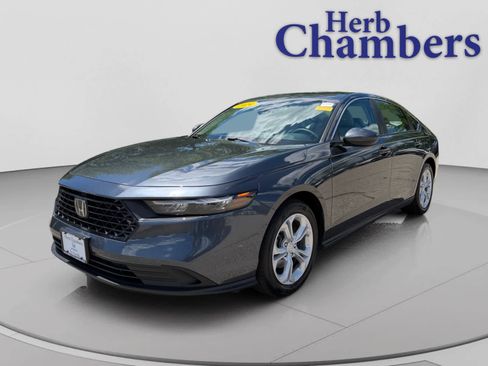 Used 2024 Honda Accord LX image 10