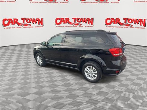 Used 2019 Dodge Journey SE image 6