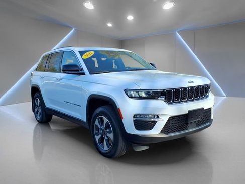 Used 2022 Jeep Grand Cherokee Limited 4xe AWD/4WD image 1
