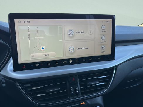 Used 2023 Ford Escape Platinum image 15