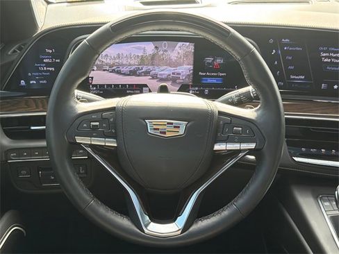 Used 2024 Cadillac Escalade Sport Platinum w/ LPO, ONYX Package image 25