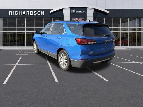 Used 2024 Chevrolet Equinox LT FWD image 8