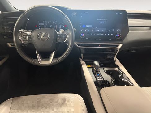 Used 2024 Lexus RX 350 Premium w/ Convenience Package FWD image 11