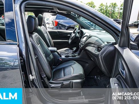 Used 2022 Chevrolet Equinox RS w/ RS Leather Package FWD image 24