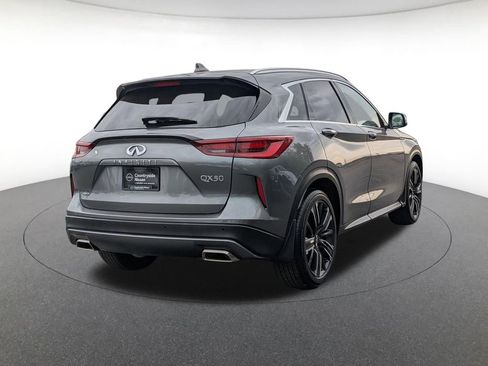 Used 2022 INFINITI QX50 Luxe w/ Appearance Package AWD/4WD image 5