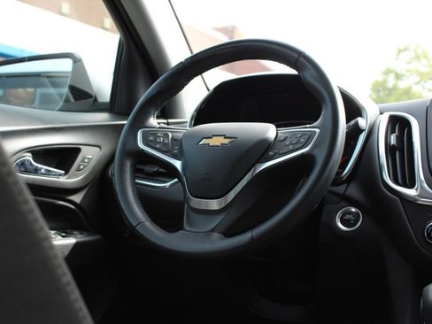 Certified 2022 Chevrolet Equinox LT AWD/4WD image 40