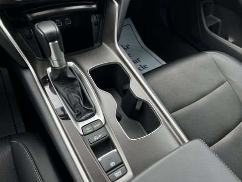 Certified 2022 Honda Accord Sport image 18