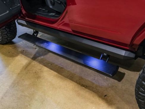 Used 2025 Ford Bronco Heritage Edition image 8