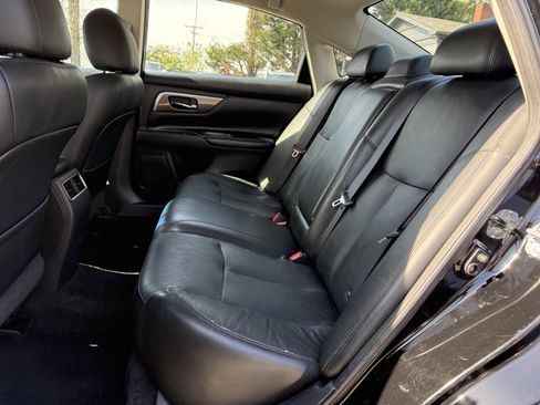 Used 2014 Nissan Altima 2.5 SL w/ Moonroof Package image 11