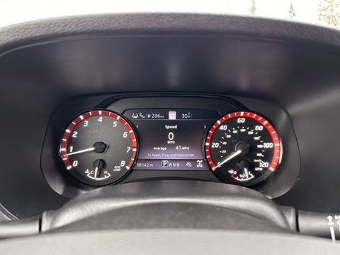 Used 2024 Nissan Frontier PRO-4X w/ Technology Package image 21