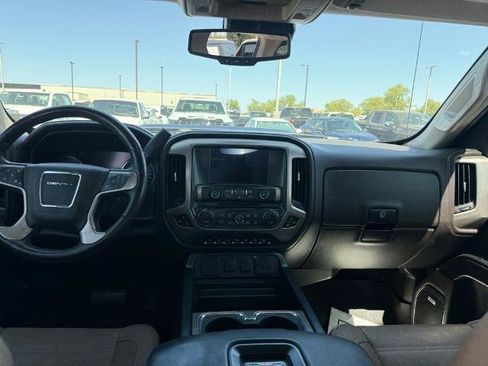 Used 2017 GMC Sierra 2500 Denali w/ Duramax Plus Package AWD/4WD image 23