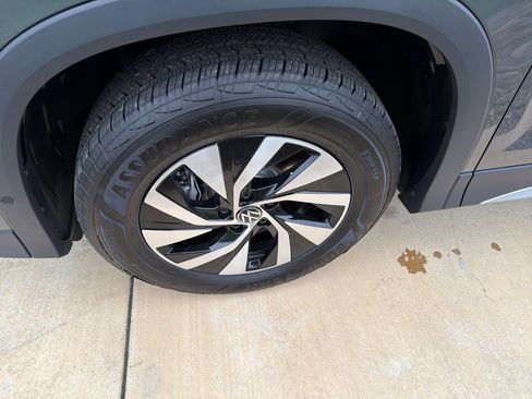 New 2026 Volkswagen Tiguan S image 10