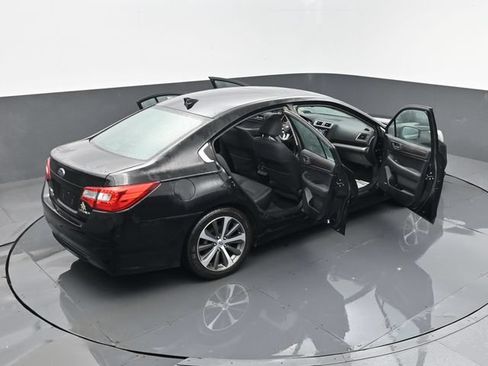 Used 2016 Subaru Legacy 2.5i Limited AWD/4WD image 29