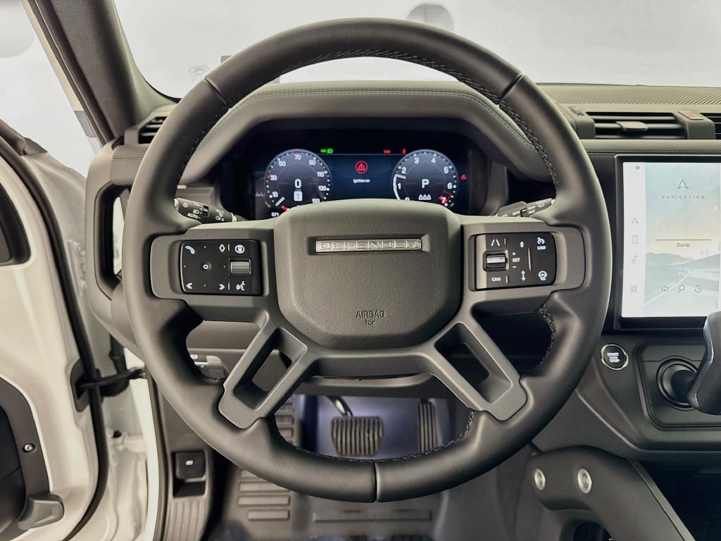 New 2026 Land Rover Defender 110 X-Dynamic SE AWD/4WD image 11