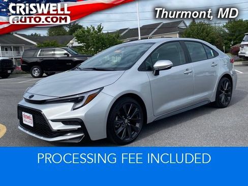 Used 2025 Toyota Corolla SE FWD image 1