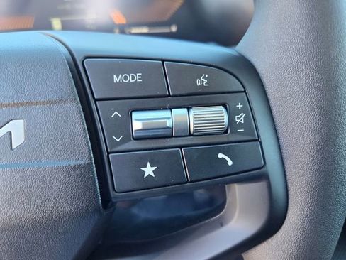 New 2026 Kia K4 LXS image 16