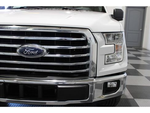 Used 2015 Ford F150 XLT w/ Equipment Group 302A Luxury image 14
