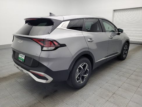 Used 2024 Kia Sportage LX FWD image 9