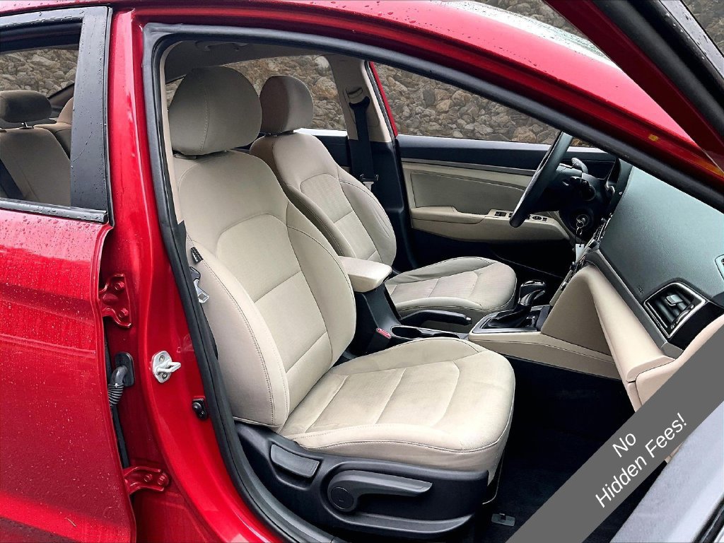 Used 2017 Hyundai Elantra SE FWD image 6