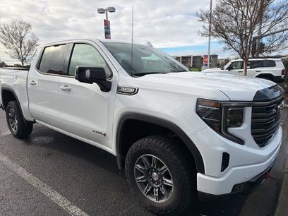 Used 2025 GMC Sierra 1500 AT4