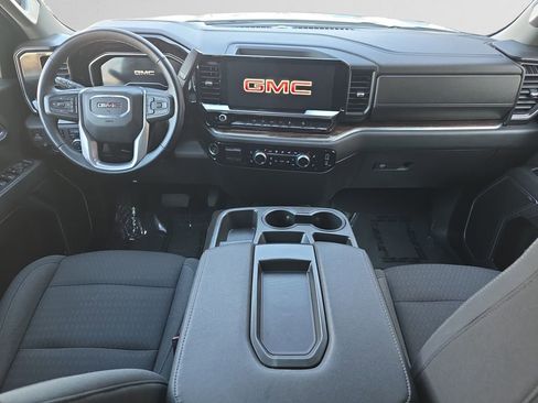 Used 2023 GMC Sierra 1500 SLE image 11