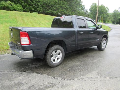 Used 2020 RAM 1500 Big Horn AWD/4WD image 3