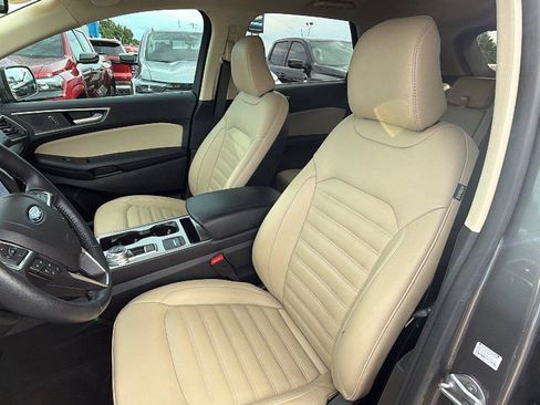 Used 2023 Ford Edge SEL w/ Convenience Package AWD/4WD image 16